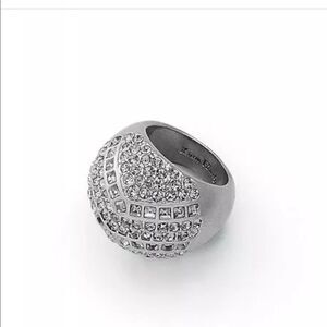 Gorgeous Kiam Family Sparkle Dome Ring! Size8
